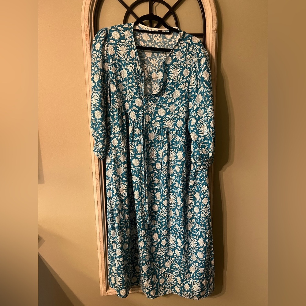 SHEIN Floral Blue and White Dress